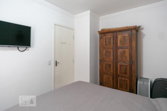 Quarto 1 de apartamento para alugar com 2 quartos, 56m² em Vila Jaguara, São Paulo