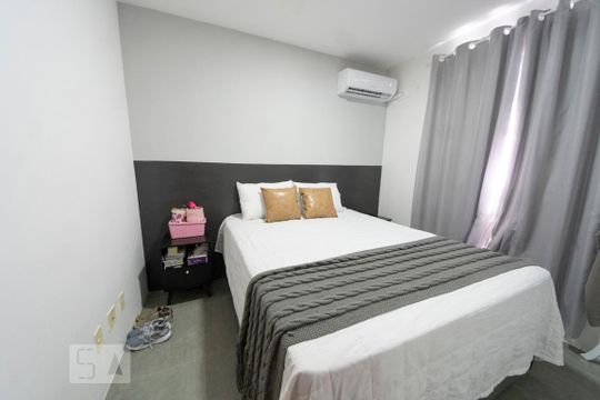 Quarto 1 de apartamento para alugar com 2 quartos, 42m² em Santo Andre, São Leopoldo