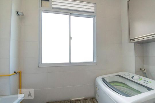 Cozinha e Área de Serviço de apartamento para alugar com 2 quartos, 42m² em Santo Andre, São Leopoldo