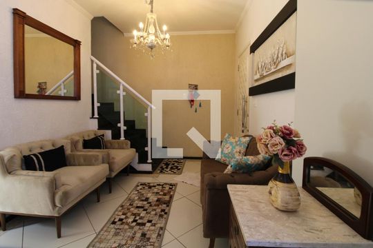 Casa de Condomínio à venda com 3 quartos, 84m² em Jardim Santa Cruz (campo Grande), São Paulo