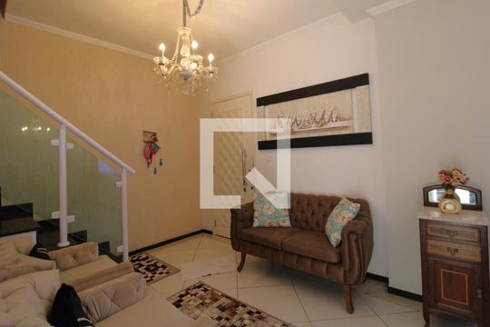 Sala de casa de condomínio à venda com 3 quartos, 84m² em Jardim Santa Cruz (campo Grande), São Paulo