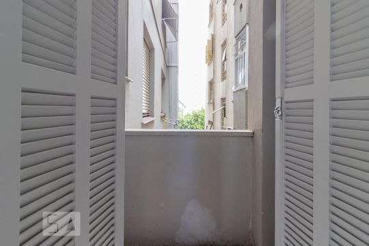 Sacada de apartamento à venda com 3 quartos, 89m² em Cidade Baixa, Porto Alegre