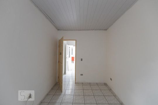 Quarto 2 de casa para alugar com 2 quartos, 70m² em Jardim Textil, São Paulo