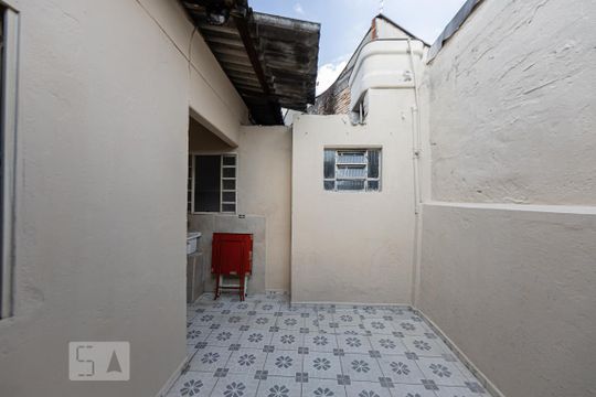 Área de Serviço de casa para alugar com 2 quartos, 70m² em Jardim Textil, São Paulo