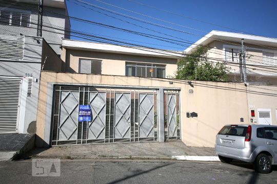 Fachada de casa à venda com 3 quartos, 230m² em Jardim Aeroporto, São Paulo