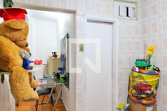 Quarto 3 de casa para alugar com 3 quartos, 130m² em Jardim Nevada, Santo André