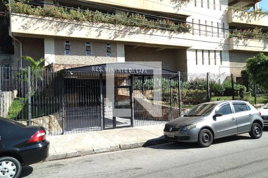 Fachada de apartamento para alugar com 2 quartos, 53m² em Piqueri, São Paulo