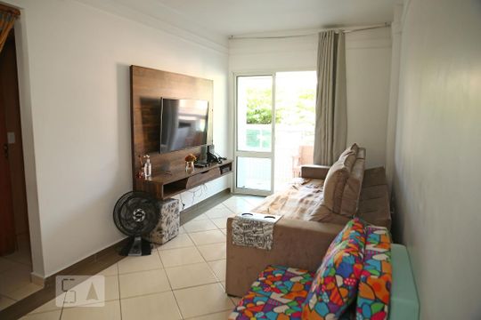 Apartamento para alugar com 1 quarto, 71m² em Canto do Forte, Praia Grande
