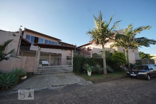 Fachada de casa à venda com 3 quartos, 420m² em Scharlau, São Leopoldo