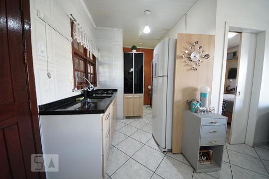 Cozinha de casa à venda com 3 quartos, 420m² em Scharlau, São Leopoldo