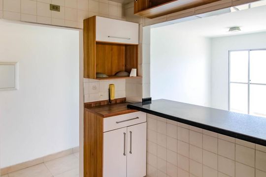 Cozinha de apartamento para alugar com 3 quartos, 63m² em Jardim Flor da Montanha, Guarulhos