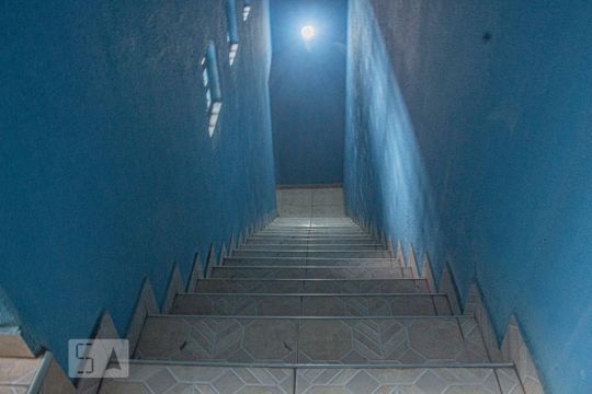 Acesso de apartamento para alugar com 3 quartos, 82m² em Flores, Manaus
