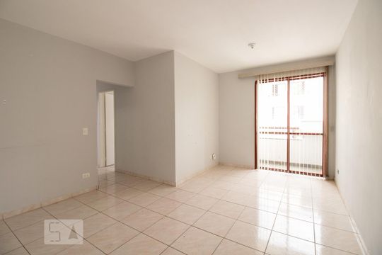 Apartamento para alugar com 3 quartos, 70m² em Conjunto Residencial Trinta E Um de Março, São José dos Campos
