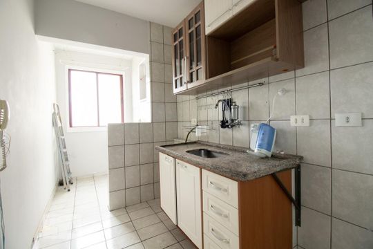 Cozinha de apartamento para alugar com 3 quartos, 70m² em Conjunto Residencial Trinta E Um de Março, São José dos Campos