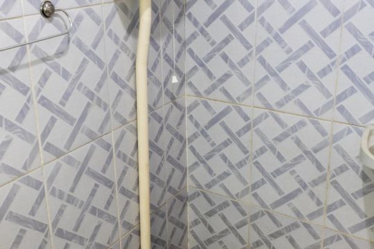 Banheiro de casa para alugar com 2 quartos, 50m² em Campo Grande, Rio de Janeiro