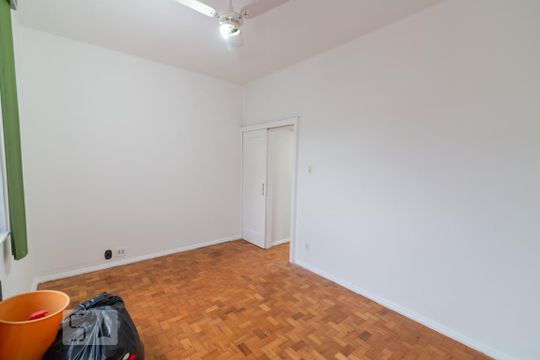 Quarto de apartamento à venda com 1 quarto, 40m² em Maracanã, Rio de Janeiro