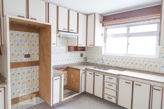 Cozinha de apartamento para alugar com 2 quartos, 78m² em Tatuapé, São Paulo
