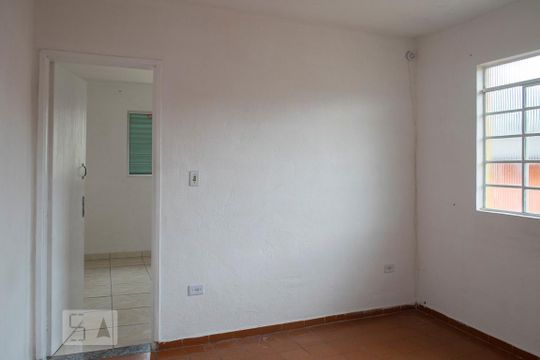 Apartamento para alugar com 1 quarto, 40m² em Chora Menino, São Paulo