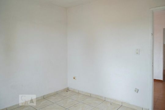 quarto de apartamento para alugar com 1 quarto, 40m² em Chora Menino, São Paulo