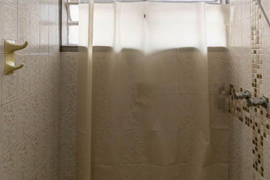 Banheiro de casa para alugar com 3 quartos, 113m² em Itaim Bibi, São Paulo