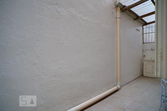Quarto 2 - Vista de apartamento para alugar com 2 quartos, 80m² em Passo D’areia, Porto Alegre