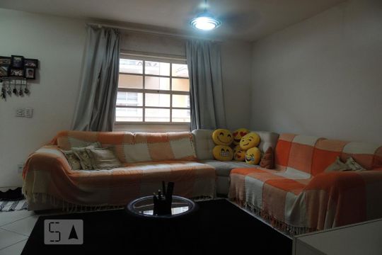 Sala de casa para alugar com 2 quartos, 88m² em Pechincha, Rio de Janeiro