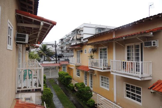 Condomínio de casa para alugar com 2 quartos, 88m² em Pechincha, Rio de Janeiro