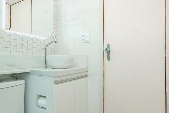 Banheiro Social de apartamento para alugar com 2 quartos, 80m² em Nova Granada, Belo Horizonte