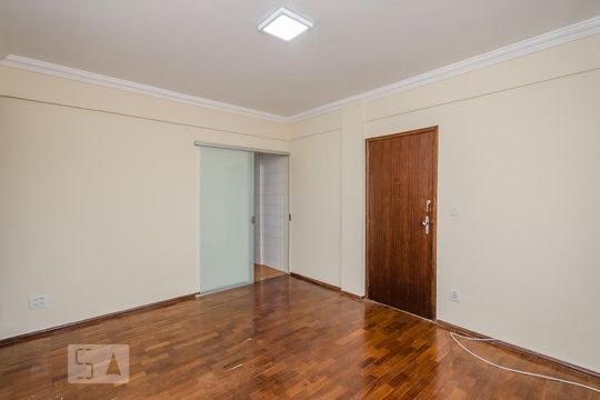 Sala de apartamento para alugar com 2 quartos, 80m² em Nova Granada, Belo Horizonte