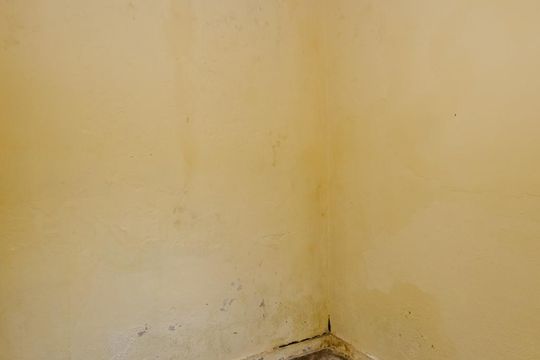 Quarto de Serviço de casa à venda com 2 quartos, 400m² em Nova Suíça, Belo Horizonte