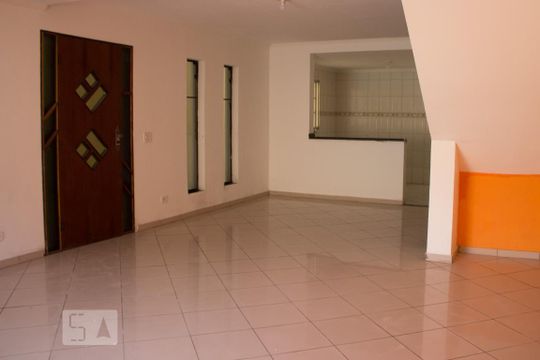 Sala de casa à venda com 3 quartos, 300m² em Vila Verde, São Paulo
