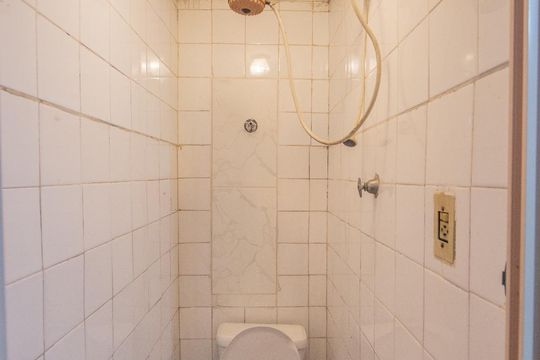 Banheiro de casa para alugar com 3 quartos, 90m² em Vila Guilherme, São Paulo