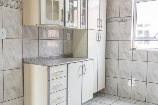 Cozinha de apartamento à venda com 2 quartos, 60m² em Jardim Julieta, São Paulo