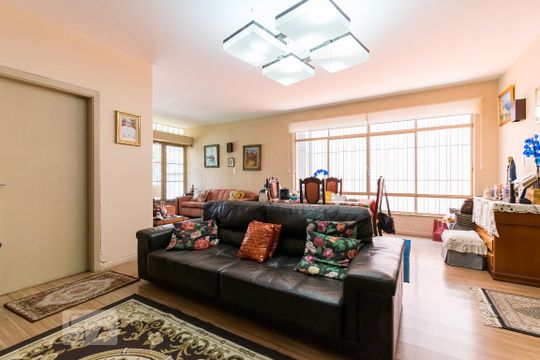Sala de casa à venda com 4 quartos, 260m² em Mirandópolis, São Paulo