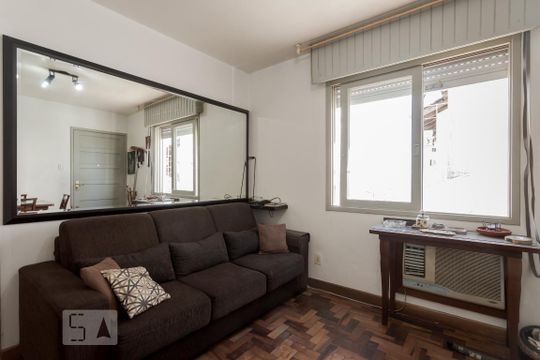 Apartamento à venda com 2 quartos, 70m² em Sarandi, Porto Alegre