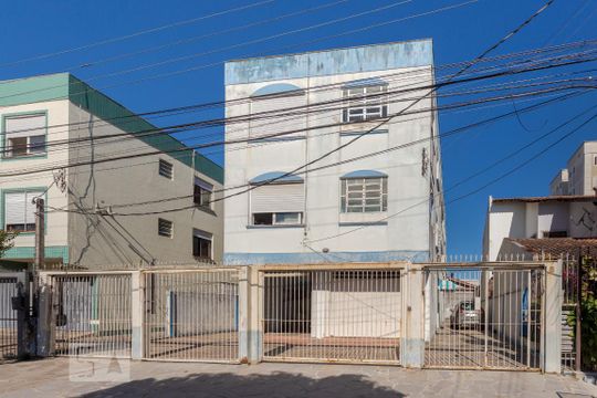 Fachada de apartamento à venda com 2 quartos, 70m² em Sarandi, Porto Alegre
