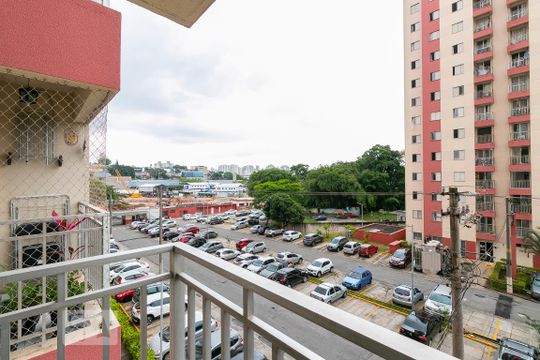 Varanda de apartamento à venda com 3 quartos, 80m² em Vila Carlos de Campos, São Paulo