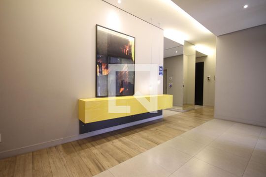 Hall de Entrada de kitnet/studio à venda com 1 quarto, 25m² em Sé, São Paulo