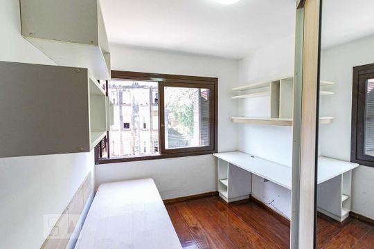 Quarto 1 de apartamento para alugar com 3 quartos, 218m² em Centro Histórico, Porto Alegre