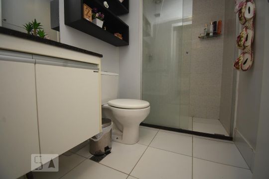 Banheiro de apartamento à venda com 1 quarto, 35m² em Sul (águas Claras), Brasília