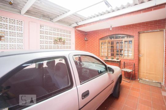 Garagem de casa à venda com 2 quartos, 82m² em Cidade Monções, São Paulo