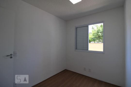 Quarto 1 de apartamento para alugar com 2 quartos, 42m² em Bom Retiro, São Paulo
