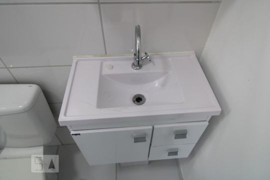 Banheiro - Pia de apartamento para alugar com 2 quartos, 42m² em Bom Retiro, São Paulo