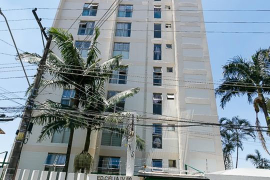 Fachada do Prédio de apartamento para alugar com 2 quartos, 63m² em Jardim Taboão, São Paulo