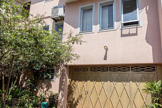 Fachada interna de casa à venda com 3 quartos, 185m² em Tucuruvi, São Paulo