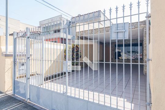 Fachada de casa para alugar com 3 quartos, 204m² em Vila Curuçá, Santo André