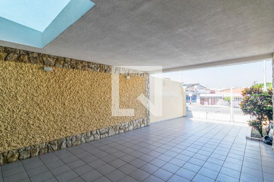 Garagem de casa para alugar com 3 quartos, 204m² em Vila Curuçá, Santo André