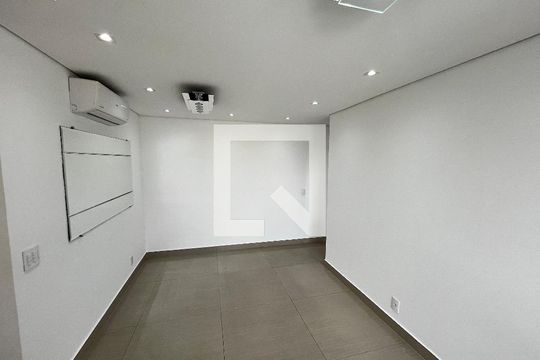 Sala de apartamento para alugar com 3 quartos, 66m² em Vila Santa Maria, São Paulo