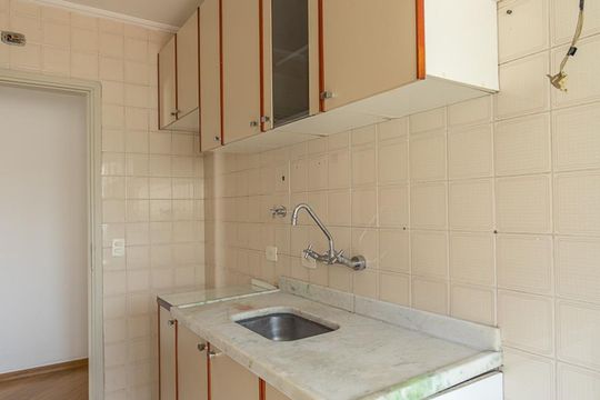 Cozinha de apartamento para alugar com 2 quartos, 74m² em Barra Funda, São Paulo