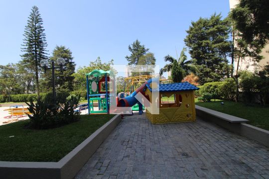Área comum  de apartamento para alugar com 3 quartos, 90m² em Parque Residencial Julia, São Paulo